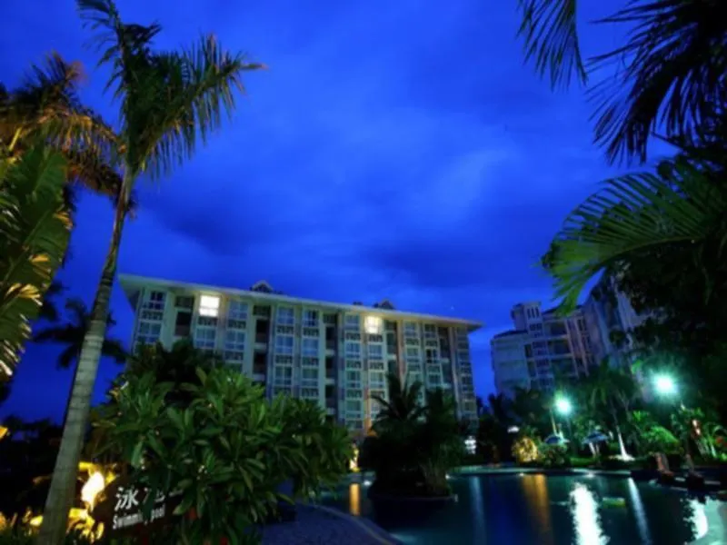 Yelan Bay Resort Sanya 4*,